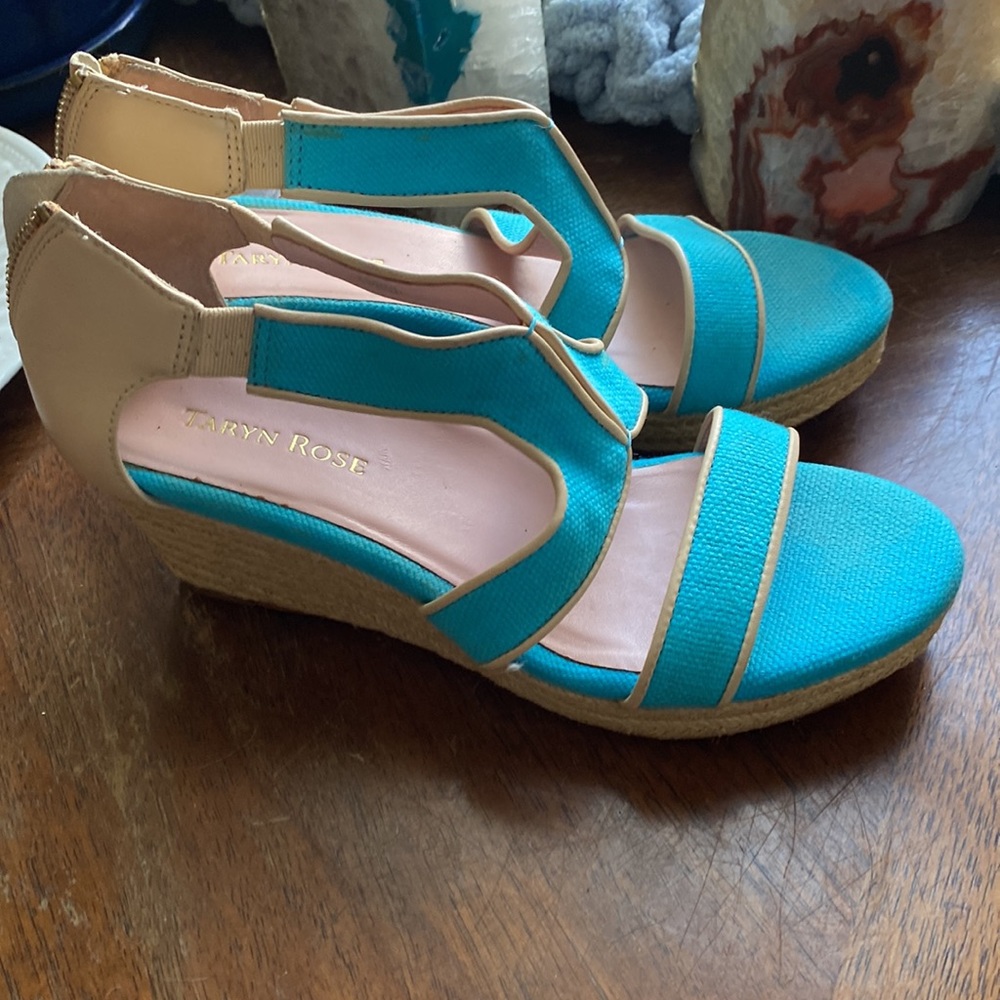 Taryn Rose Turquoise Espadrilles wedge size 7m - Picture 2 of 4